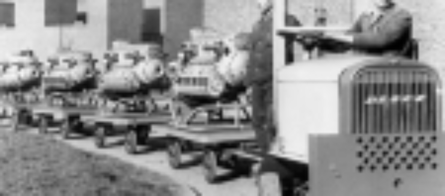 Junkers small train with engines- small